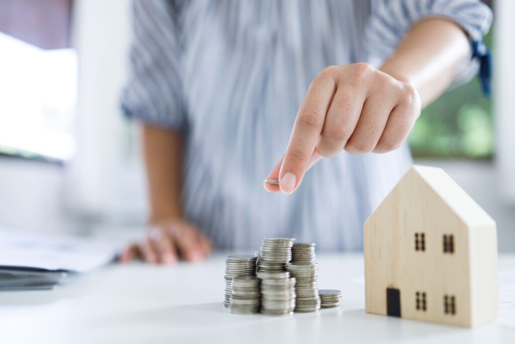 不動産投資で効率よく資産を増やすには？所有物件の増やし方とリスク管理について解説
